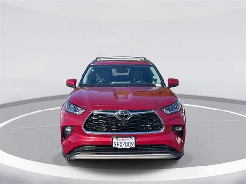 2023 Toyota Highlander Platinum