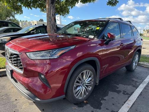 2023 Toyota Highlander Platinum