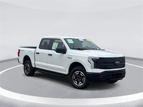 2022 Ford F-150 Lightning Pro