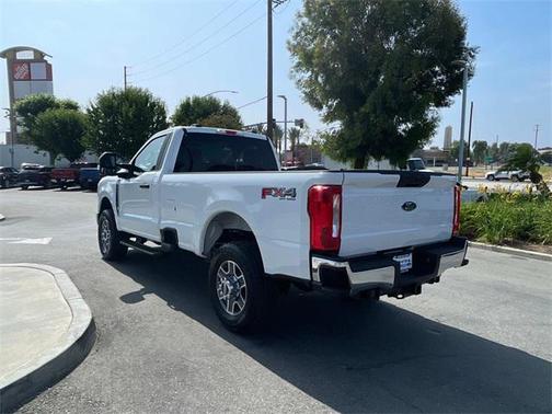 2025 Ford F-350 XLT