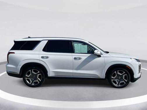Hyper White 2023 Hyundai PALISADE Limited