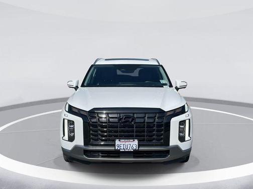 Hyper White 2023 Hyundai PALISADE Limited