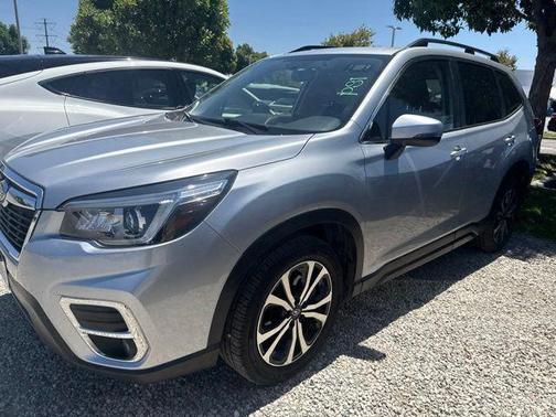 Ice Silver Metallic 2019 Subaru Forester Limited