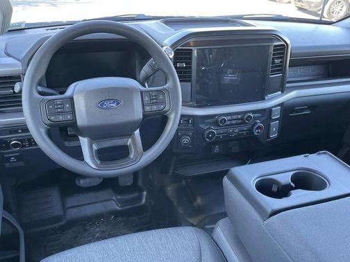 Oxford White 2025 Ford F-150 XL