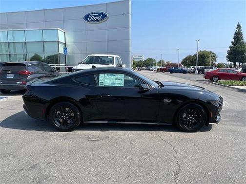 2025 Ford Mustang GT