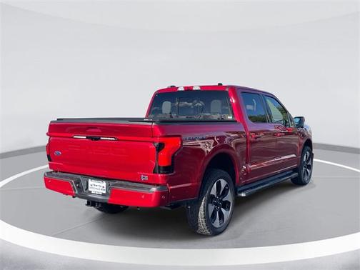 2022 Ford F-150 Lightning Platinum