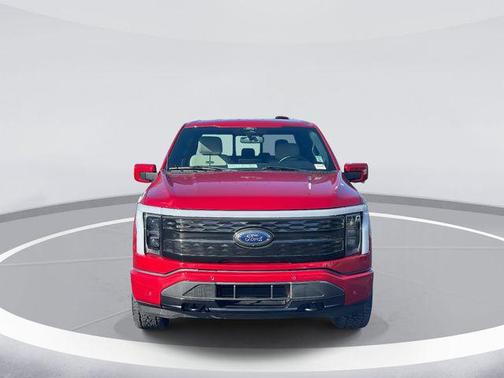 2022 Ford F-150 Lightning Platinum