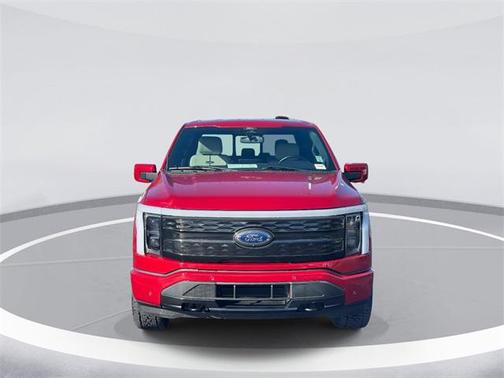 2022 Ford F-150 Lightning Platinum