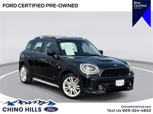 2022 MINI Countryman Oxford Edition