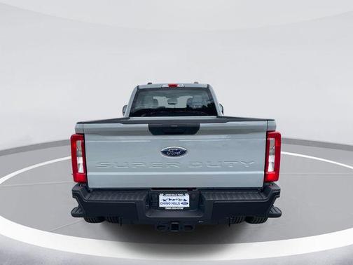 Avalanche 2026 Ford F-350 XL