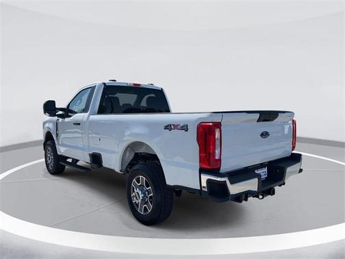 2025 Ford F-350 XLT