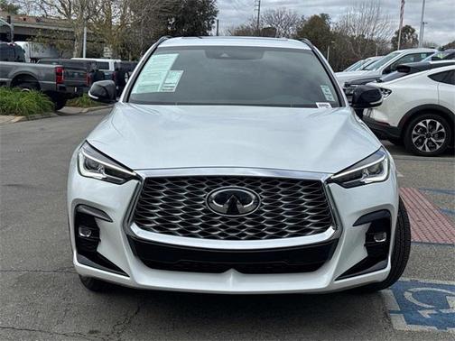 2025 INFINITI QX55 LUXE