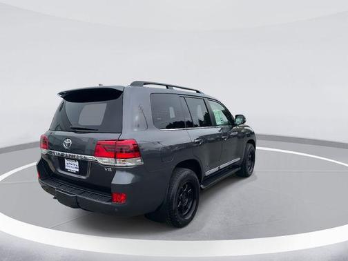 2019 Toyota Land Cruiser Base