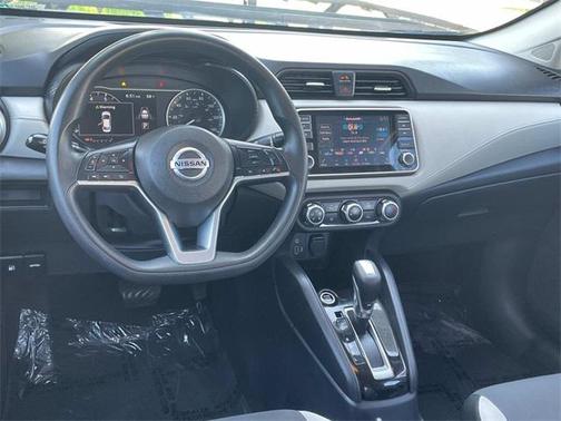 2021 Nissan Versa 1.6 SV