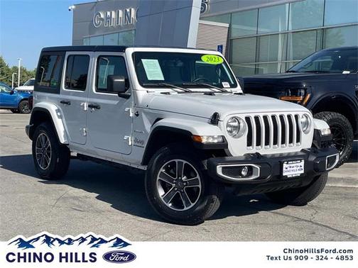 2023 Jeep Wrangler 4-Door Sahara 4x4