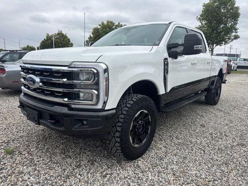 Star White Metallic Tri-Coat 2025 Ford F-350 King Ranch