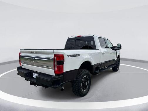 Star White Metallic Tri-Coat 2025 Ford F-350 King Ranch