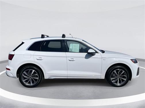 2023 Audi Q5 45 S line Premium Plus