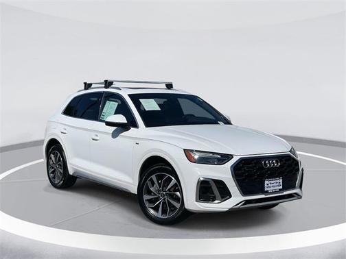 2023 Audi Q5 45 S line Premium Plus