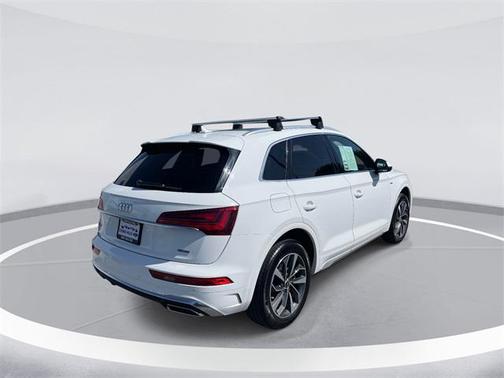 2023 Audi Q5 45 S line Premium Plus