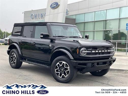2022 Ford Bronco Outer Banks