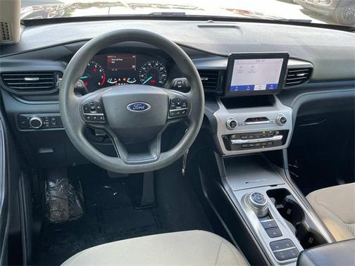 2021 Ford Explorer Base