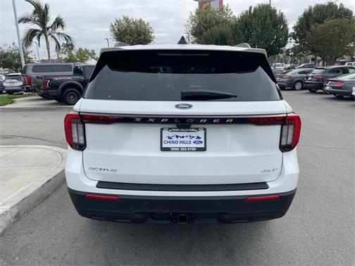 2025 Ford Explorer Active