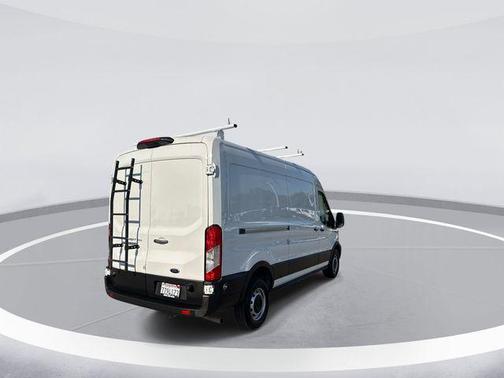 Oxford White 2024 Ford Transit-250 Base