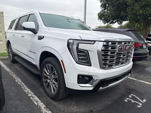 2025 GMC Yukon XL Denali