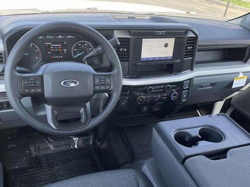 Oxford White 2026 Ford F-350 XL