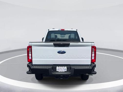 Oxford White 2026 Ford F-350 XL