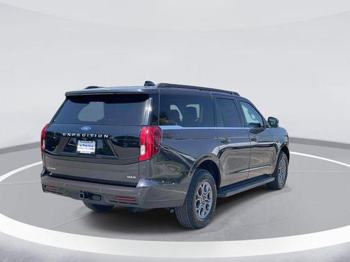 2026 Ford Expedition Max Active 4x2