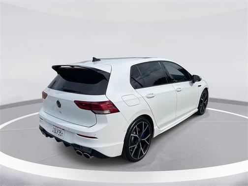2024 Volkswagen Golf R 2.0T DSG