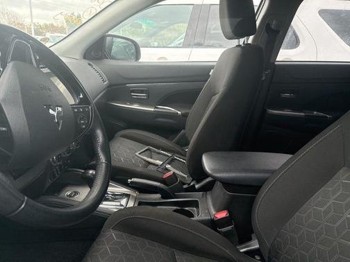 2021 Mitsubishi Outlander Sport SE