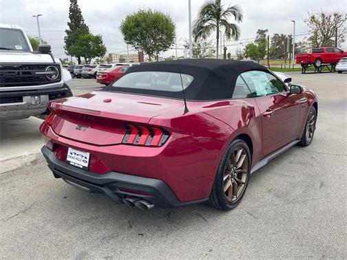 2025 Ford Mustang GT Premium