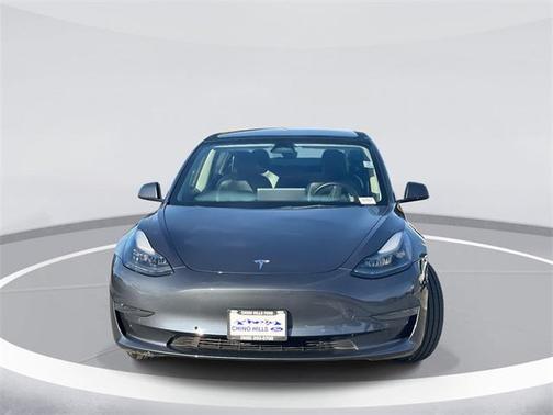 2022 Tesla Model 3 Standard Range