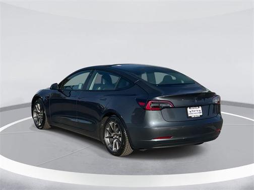 2022 Tesla Model 3 Standard Range