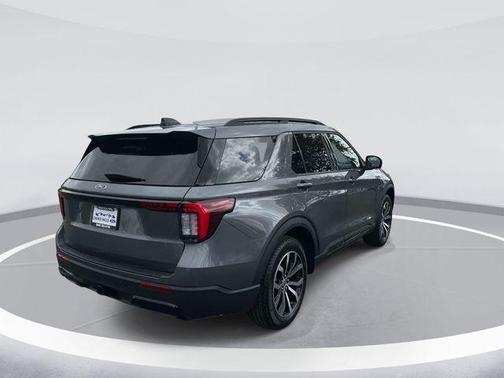 Gray 2026 Ford Explorer ST-Line