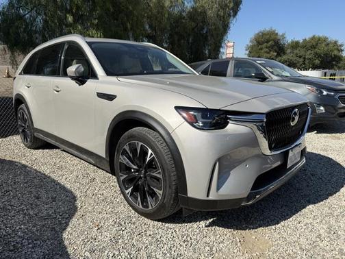 2024 Mazda CX-90 PHEV Premium Plus