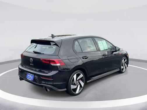 2022 Volkswagen Golf GTI 2.0T S DSG