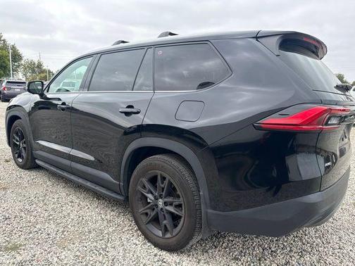 Midnight Black Metallic 2024 Toyota Grand Highlander Platinum