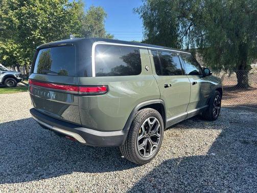 Green 2022 Rivian R1S Launch Edition