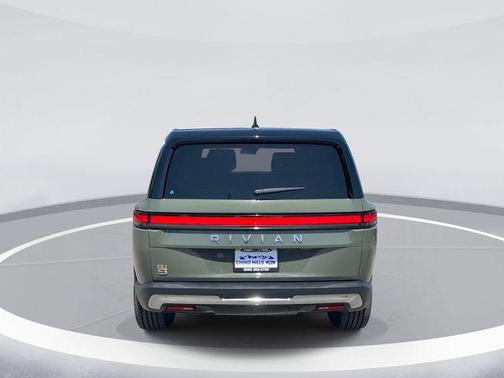Green 2022 Rivian R1S Launch Edition