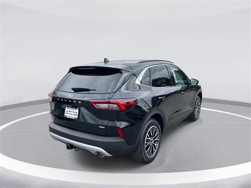 2025 Ford Escape PHEV SE