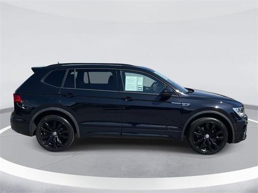 2021 Volkswagen Tiguan 2.0T SE R-Line Black