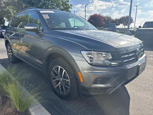 2019 Volkswagen Tiguan 2.0T SE