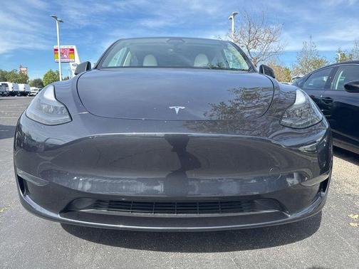 2024 Tesla Model Y Long Range Single Motor Rear-Wheel Drive