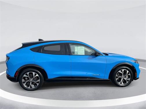 2022 Ford Mustang Mach-E Premium