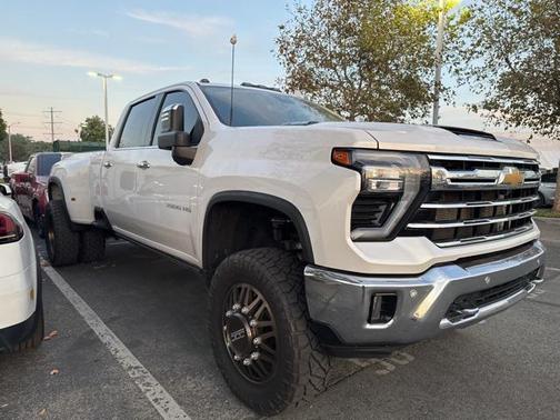 2024 Chevrolet Silverado 3500 LTZ