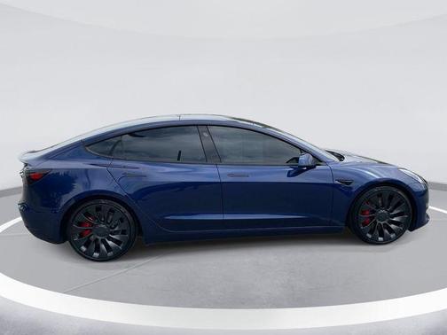 Deep Blue Metallic 2023 Tesla Model 3 Performance